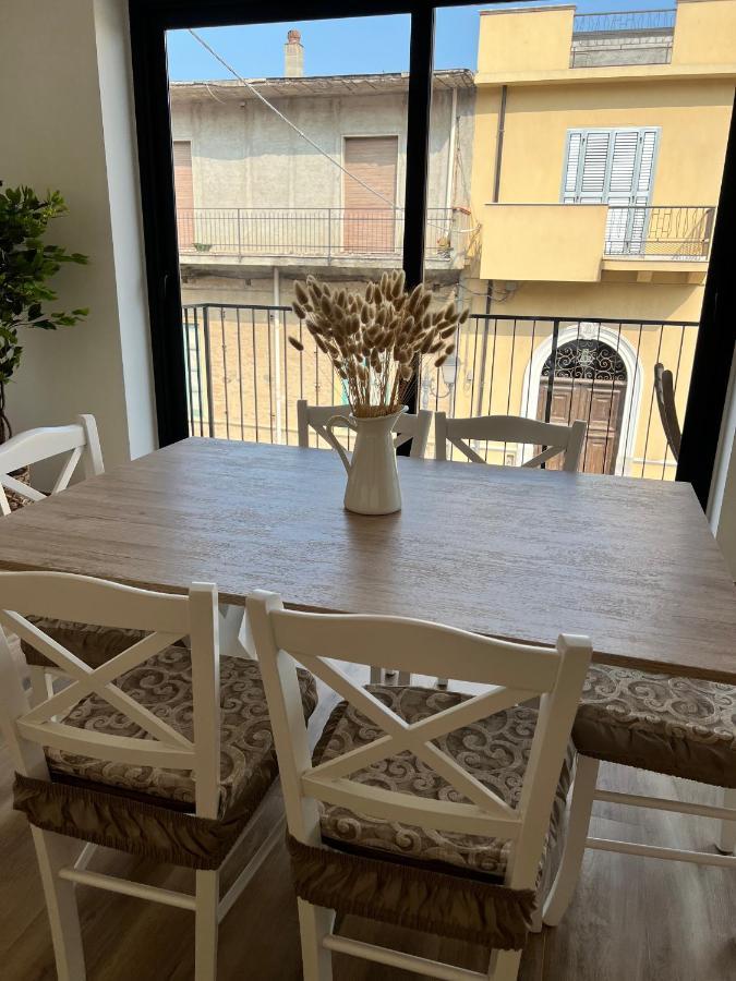 Ferienwohnung Al Vicolo Stretto Brancaleone Marina Exterior foto