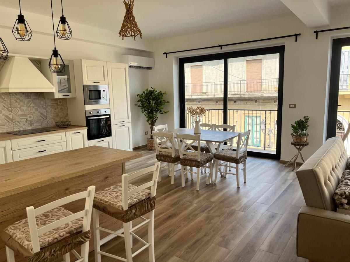 Ferienwohnung Al Vicolo Stretto Brancaleone Marina Exterior foto